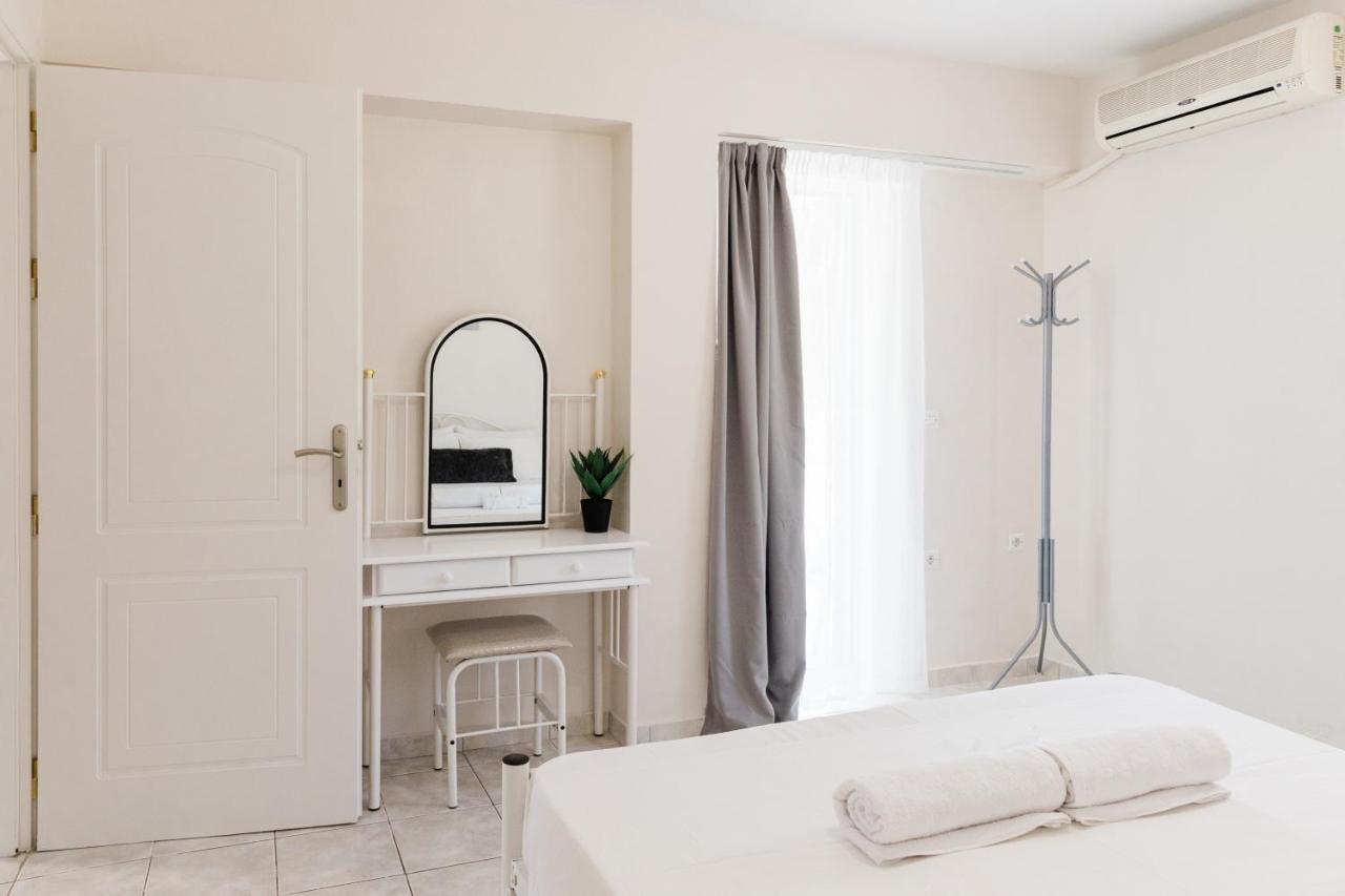 Alexandros Luxury Apartments Nydri 外观 照片