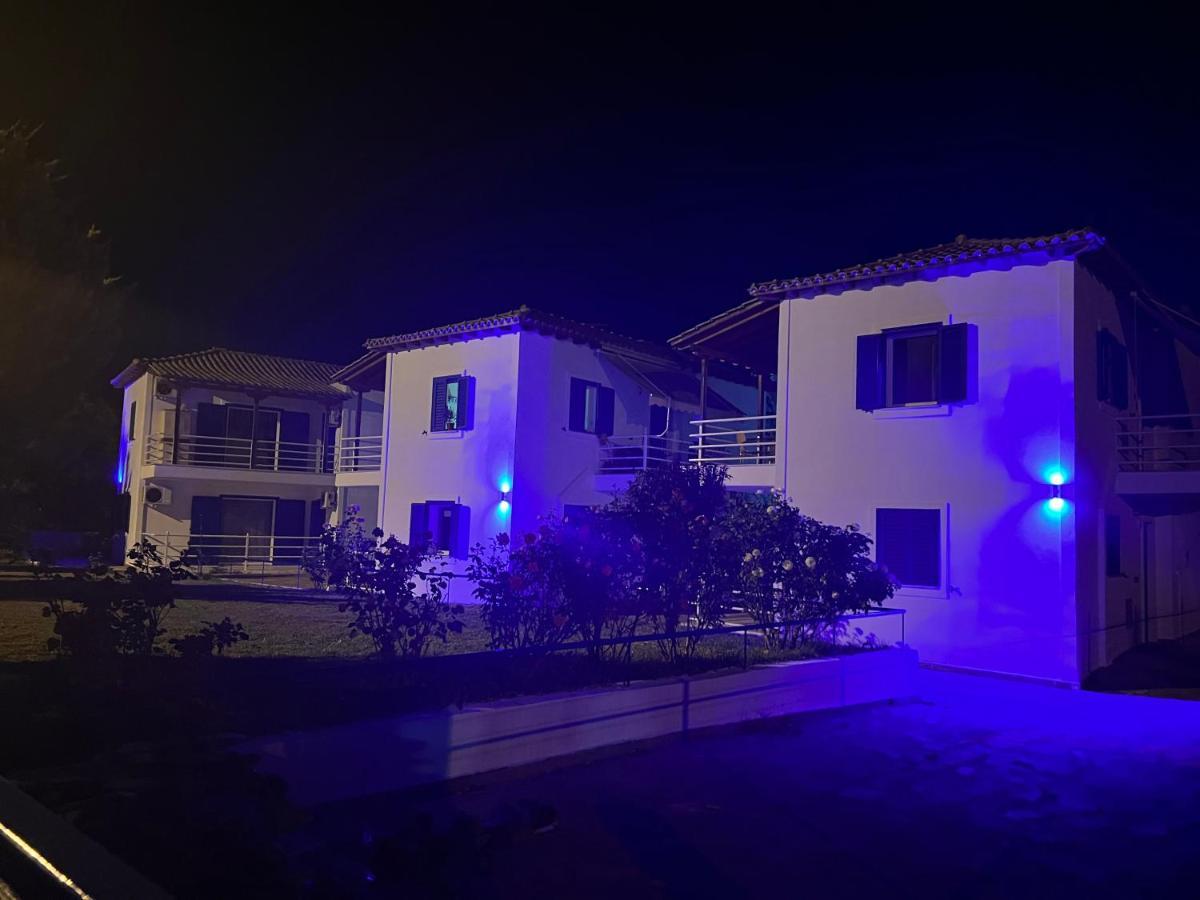 Alexandros Luxury Apartments Nydri 外观 照片
